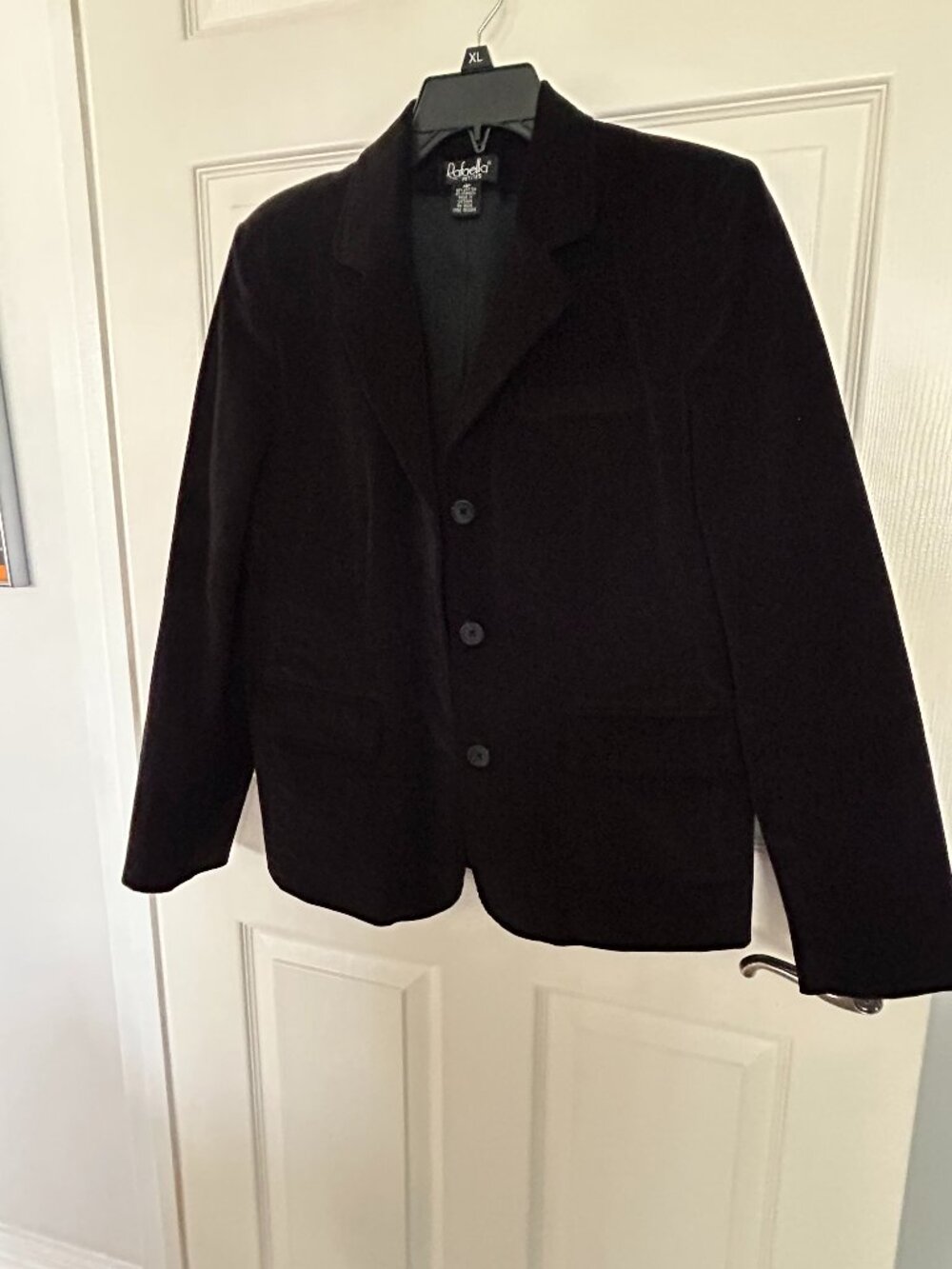 Like New Women’s Size 14P Rafaella Black Corduroy Blazer 3 button close/3 button